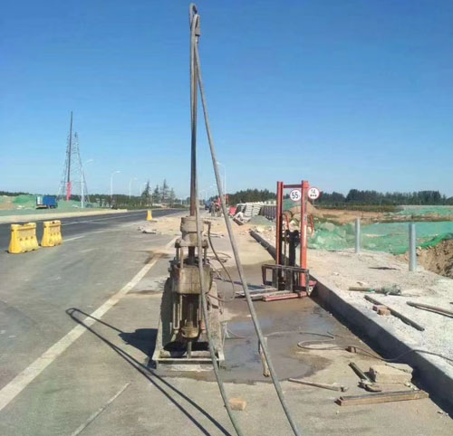 莱西公路高聚物注浆加固